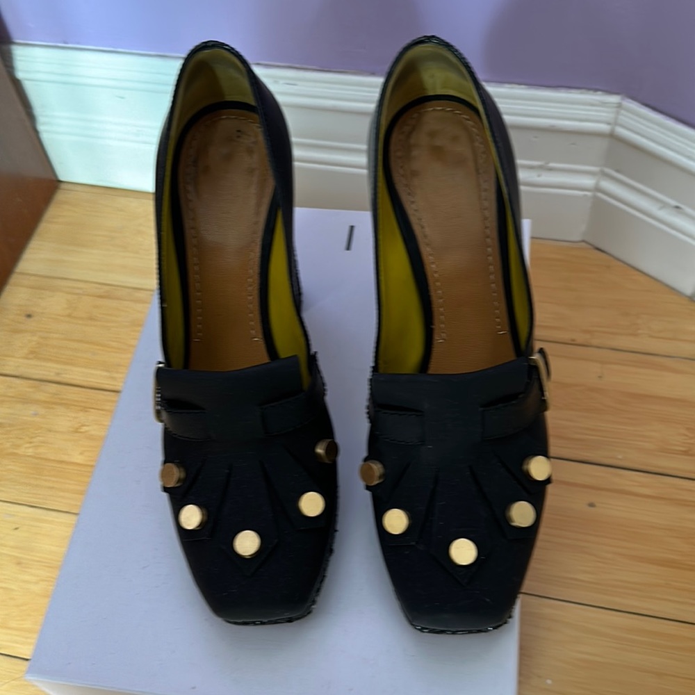 Pollini heels size 40